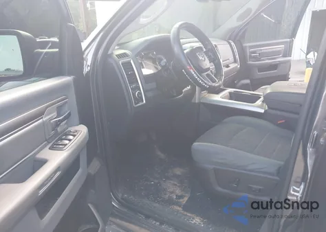 2018 Ram 1500 Big Horn 4X2 5'7 Box из США, поврежденный, VIN 1C6RR6LT8JS266496